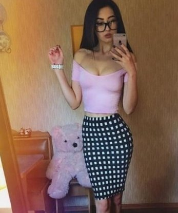 Я создана для того, чтобы исполнить все твои самые сокровенные желания. 😘 Я рада предложить тебе широкий спектр услуг, которые будут тебе незабываемыми. 💋 Я мастерица экстра-класса, и мои отзывы это подтверждают. Мои фото полностью соответствуют действительности. Ты можешь насладиться мной в Москве, где я живу. Доверься моим магическим рукам и позволь себе настоящий релакс. Обещаю, ты останешься доволен! 💫 Ксенька